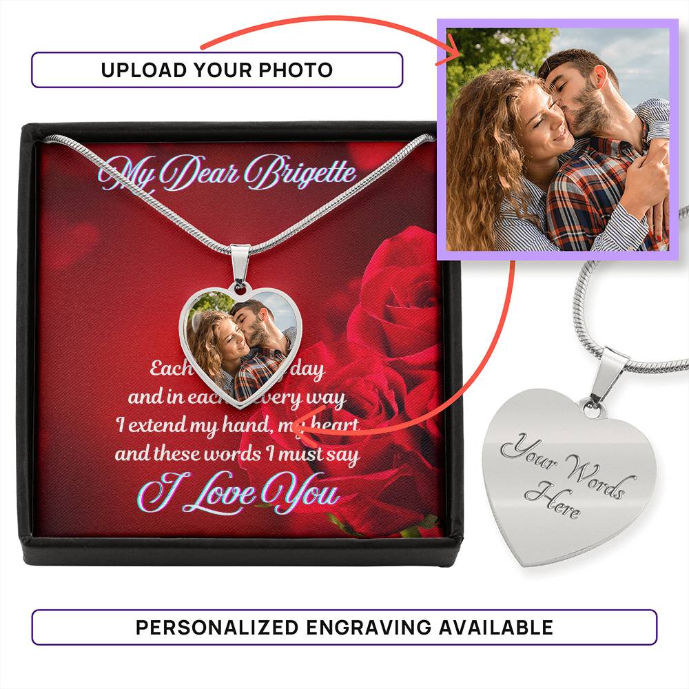 Collar personalizado con foto en forma de corazón