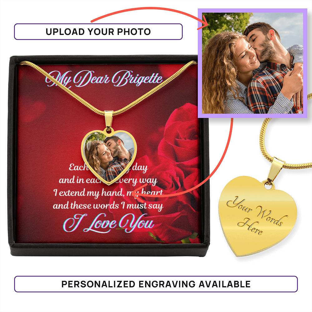 Collar personalizado con foto en forma de corazón